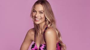 Margot Robbie Actress as Barbie 